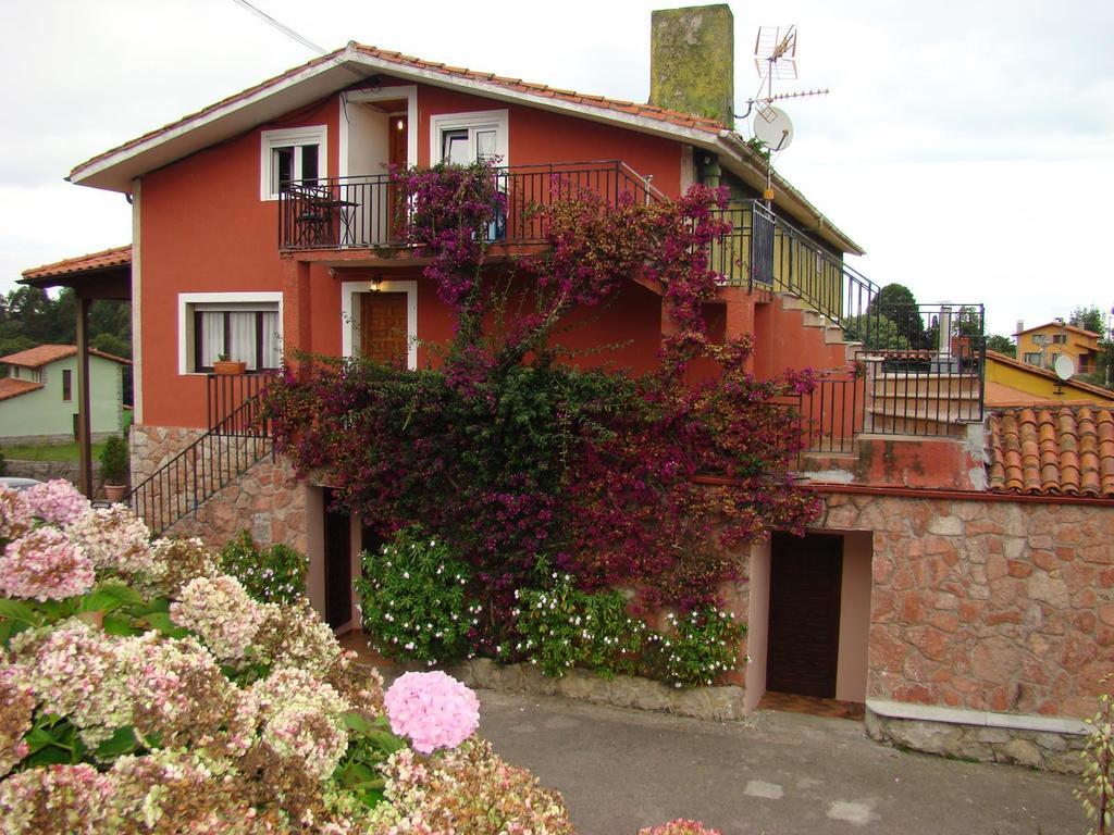 Pension Mariaje Celorio  Exterior photo
